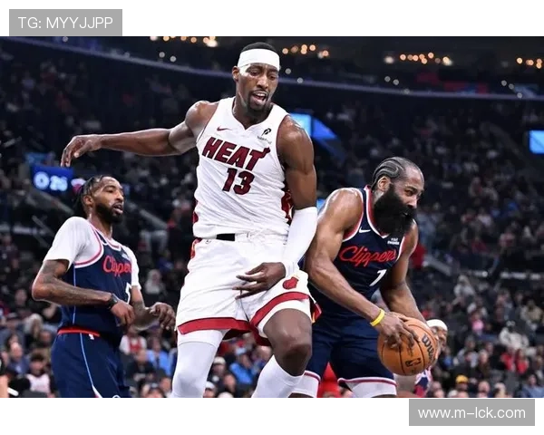 热火客战国王,阿德巴约需找回内线统治力。 热火客战国王,阿德巴约需找回内线统治力。