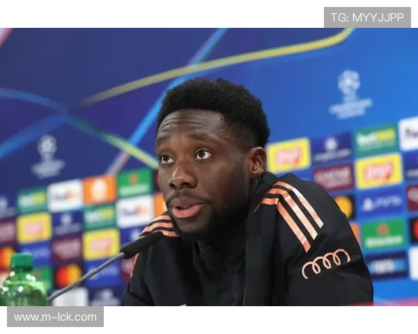 武什科维奇力压戴维斯头球破门，18岁小将成汉堡逼平拜仁关键先生